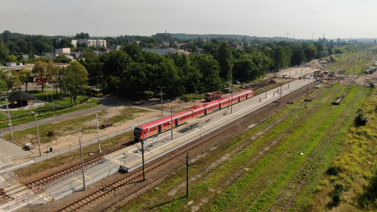 Dąbrowa Górnicza Strzemieszyce, nowe przejście podziemne, nowa infrastruktura, pociąg regionalny