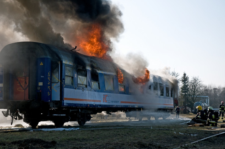 bezpieczeństwo, Legnica, PKP Intercity, straż pożarna, ratownictwo techniczne, awaria, ratownictwo, PKP Cargo, ćwiczenia, pożar, ogień, gaszenie pożaru