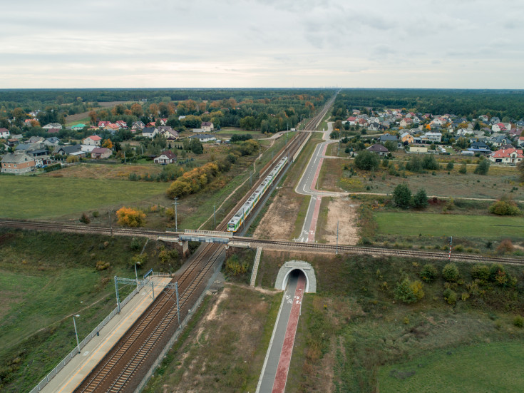 Sadowne, E75, Rail Baltica, CEF, Czyżew, nowe przejście podziemne, Jasienica