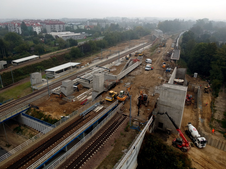 Kraków, węzeł przesiadkowy, budowa peronu, Kraków Bronowice