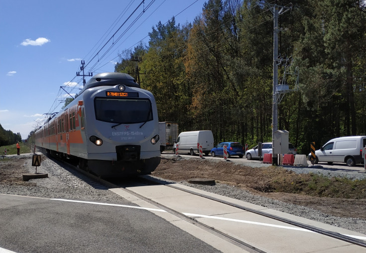 pociąg, tor, Koleje Wielkopolskie, Jastrowie