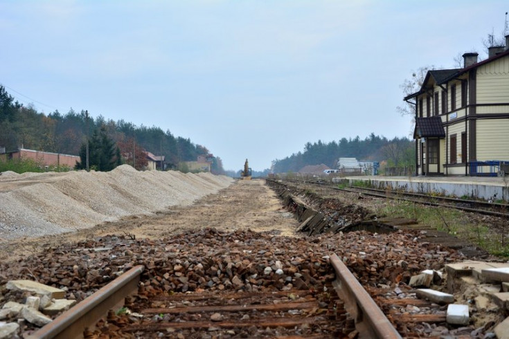 peron, modernizacja, informacja prasowa, LK7, Lublin, Otwock, Pilawa, Dęblin, przejście podziemne, stacja, POIiŚ 2014-2020, podwyższenie prędkości, Program Operacyjny Infrastruktura i Środowisko, Garwolin, Motycz, Nałęczów, Puławy Miasto, Sobolew, Celestynów, Lublin Zachodni, przystanek