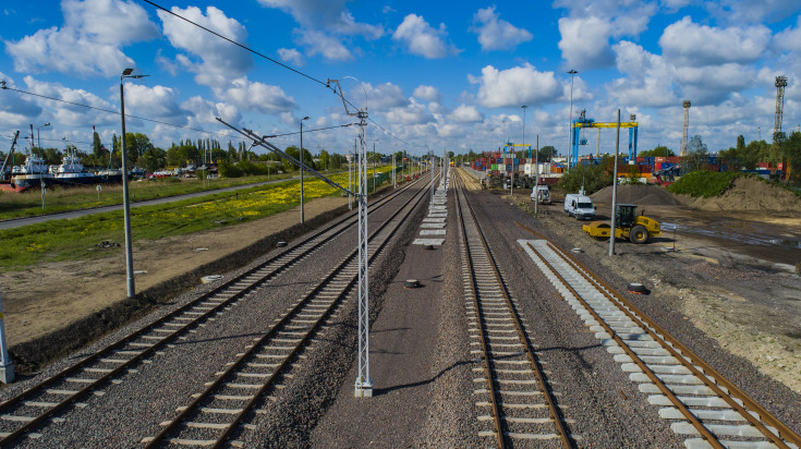 CEF, port, Szczecin, przewóz towarów