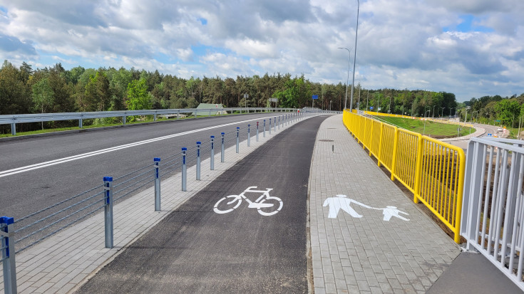 Rail Baltica, ścieżka rowerowa, wiadukt drogowy, Topór, nowy wiadukt drogowy