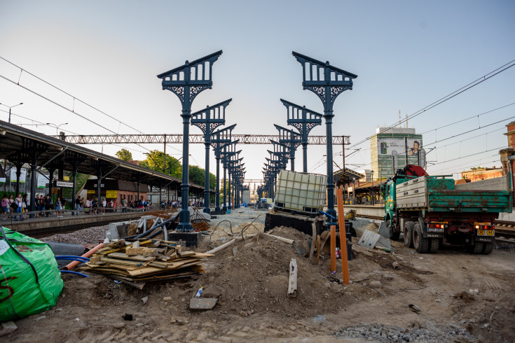 peron, przejście podziemne, stacja, tunel, wiata, Gdańsk Główny