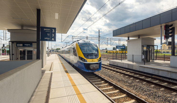 stacja, Oświęcim, LK93, pociąg pasażerski, nowy peron