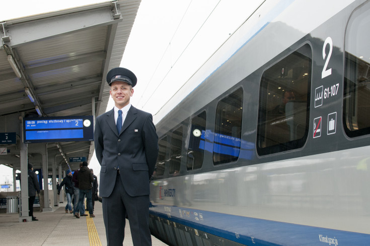 Pendolino, pociąg, Trójmiasto, PKP Intercity, Warszawa Centralna, tor, infrastruktura kolejowa