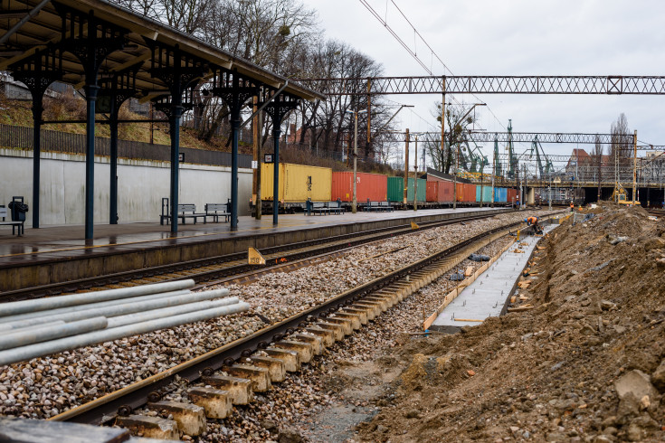 peron, Gdańsk, modernizacja, stacja, POIiŚ 2014-2020, Program Operacyjny Infrastruktura i Środowisko, Gdańsk Główny, inwestycja