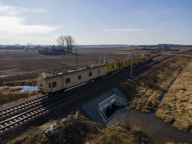 Poznań, Warszawa, stacja, CEF, Sochaczew, Łowicz, LCS Łowicz