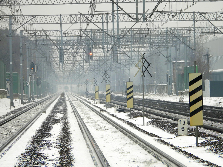 linia kolejowa, LK447, pociąg, LK1, zima, kursowanie pociągów