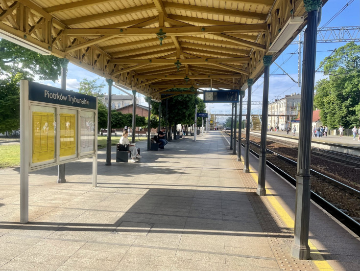 peron, stacja, LK1, wiata, Piotrków Trybunalski, Wiedenka, 160 km/h
