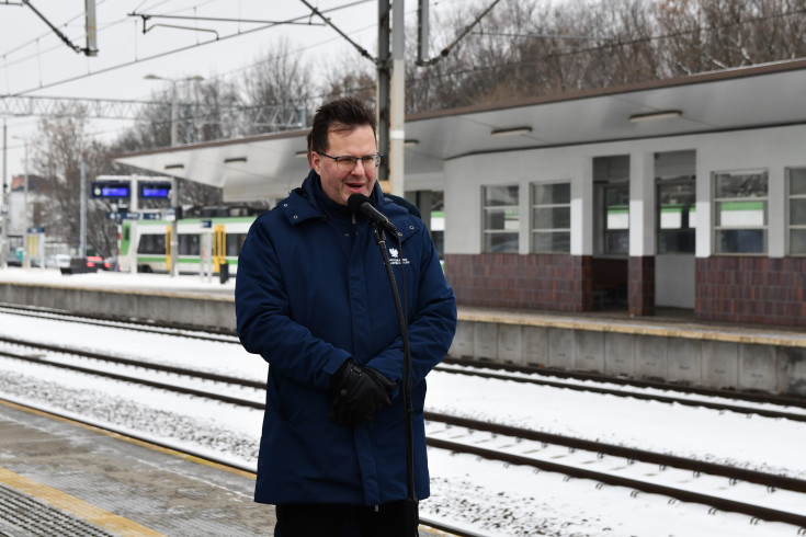 stacja, Zielonka, briefing prasowy, Bresch Arnold, Bittel Andrzej, podpisanie umowy, nowa infrastruktura, Program  Przystankowy, nowy parking