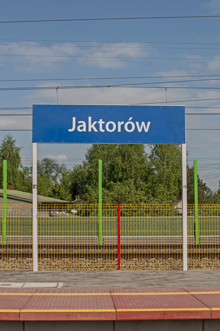 peron, modernizacja, stacja, LK1, Jaktorów, POIiŚ 2007-2013, inwestycja