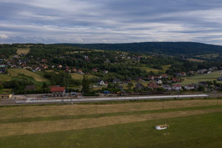 stacja, POIiŚ 2014-2020, LK97, Stronie, kolejowa zakopianka, nowy peron