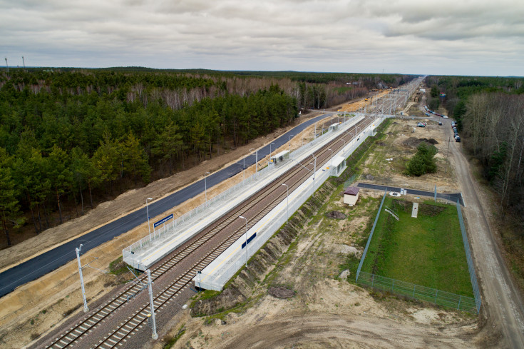 E75, Rail Baltica, CEF, Sadowne Węgrowskie, przystanek