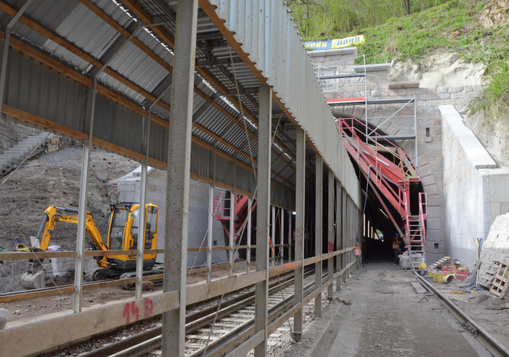 tunel, nowa sieć trakcyjna, nowy tor, nowa infrastruktura, Trzcińsko