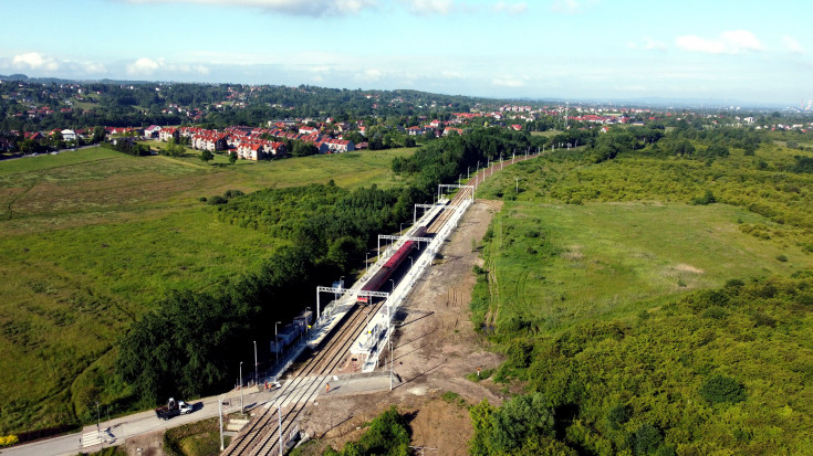 nowy przystanek, LK94, nowa infrastruktura pasażerska, pociąg pasażerski, Kraków Opatkowice