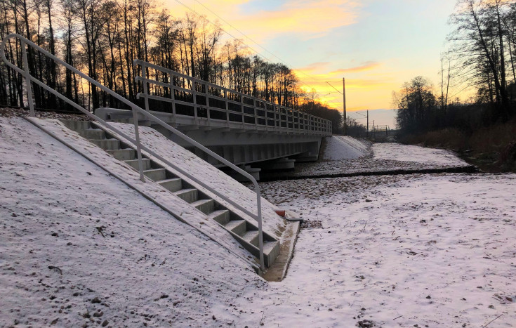 schody, most kolejowy, Lubelszczyzna, nowa infrastruktura, Ryki, Zalesianka