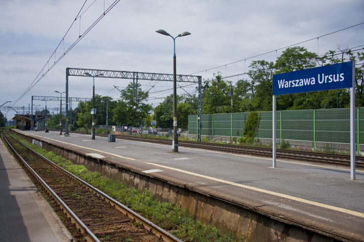 peron, CEF, Łącząc Europę, LK447, tor, przed modernizacją, Warszawa Ursus, przystanek, inwestycja