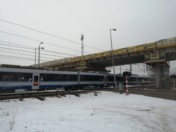 Rail Baltica, CEF, Łochów, nowy wiadukt