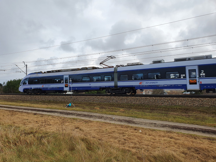 linia kolejowa, Pendolino, pociąg, hałas, ochrona środowiska, laboratorium akustyczne, pomiar hałasu, mapa akustyczna
