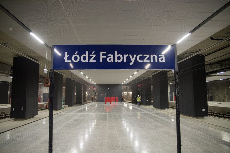 pasażer, rozkład jazdy, informacja pasażerska, wyświetlacz informacyjny