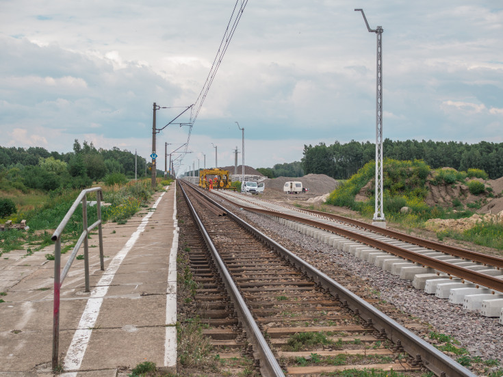 Sadowne, E75, Rail Baltica, CEF, Białystok Bacieczki, Czyżew