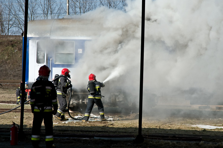 bezpieczeństwo, Legnica, PKP Intercity, straż pożarna, ratownictwo techniczne, awaria, ratownictwo, PKP Cargo, ćwiczenia, pożar, ogień, gaszenie pożaru