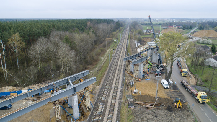 Rail Baltica, nowy wiadukt, Mokra Wieś, nowe skrzyżowanie bezkolizyjne, prace