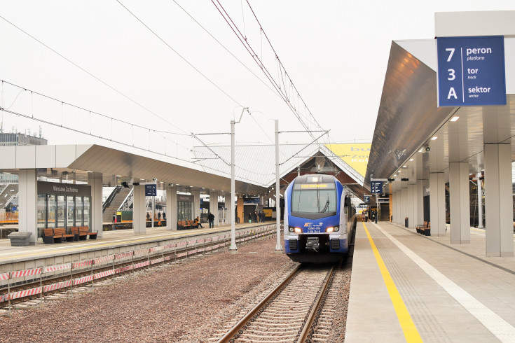 pasażer, Warszawa Zachodnia, linia średnicowa, warszawska linia średnicowa, budowa peronu, Budimex, WWK