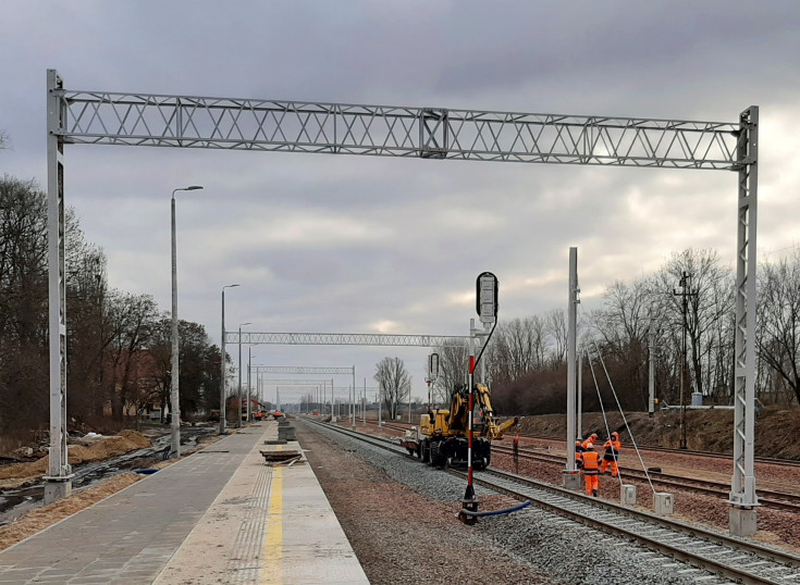 stacja, Łęczyca, LK16, nowa sieć trakcyjna, nowa infrastruktura pasażerska