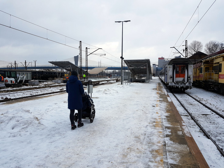 Kraków Płaszów, SDIP, nowe przejście podziemne, nowa wiata