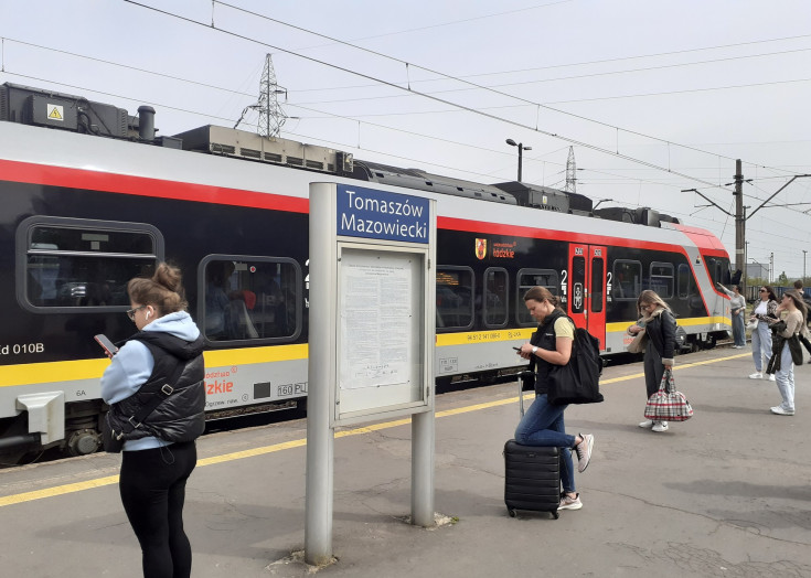 peron, stacja, tunel, Tomaszów Mazowiecki, Program  Przystankowy