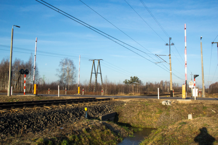 przejazd kolejowo-drogowy, POIiŚ 2014-2020, świętokrzyskie, modernizacja przejazdu, Połaniec, zmodernizowany przejazd, Osiecka