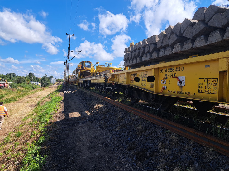 Legnica, Jaworzyna Śląska, PUN, maszyna, prace utrzymaniowe, LK137