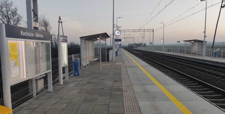 rozkład jazdy, nowy przystanek, nowa infrastruktura pasażerska, Kochcice