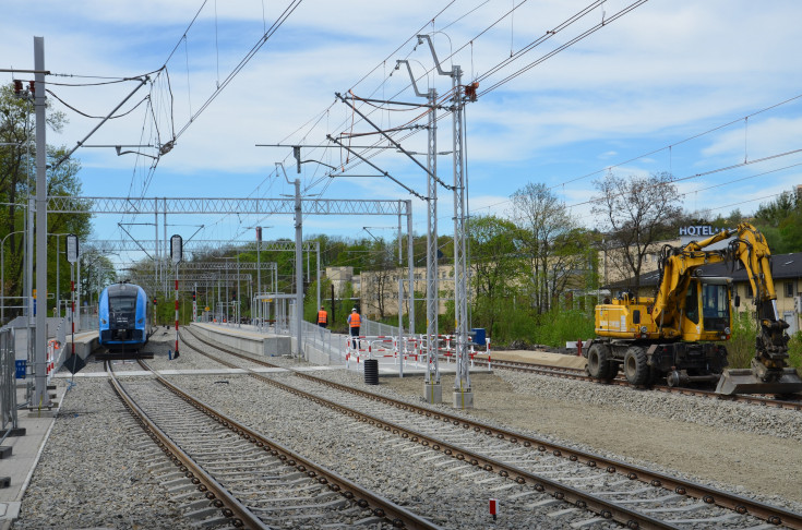 nowa sieć trakcyjna, Cieszyn, nowy tor, nowa infrastruktura