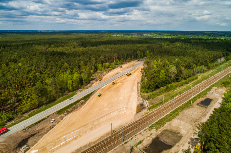 Sadowne, E75, Rail Baltica, Czyżew, Topór