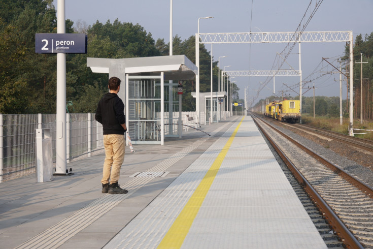 pasażer, E59, nowa infrastruktura pasażerska, nowy peron, Miedwiecko