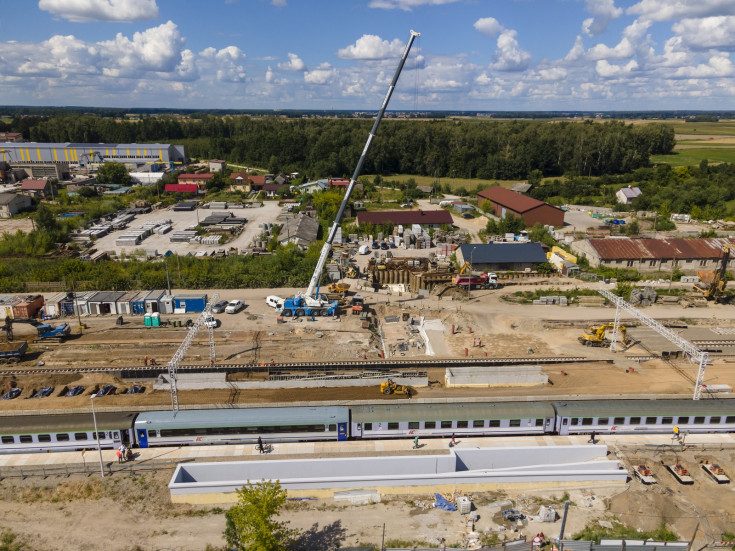 wiadukt, E75, nowa infrastruktura, most nad Narwią