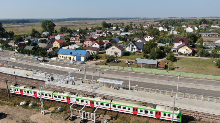 E75, Rail Baltica, nowa infrastruktura, most nad Narwią, Uchowo