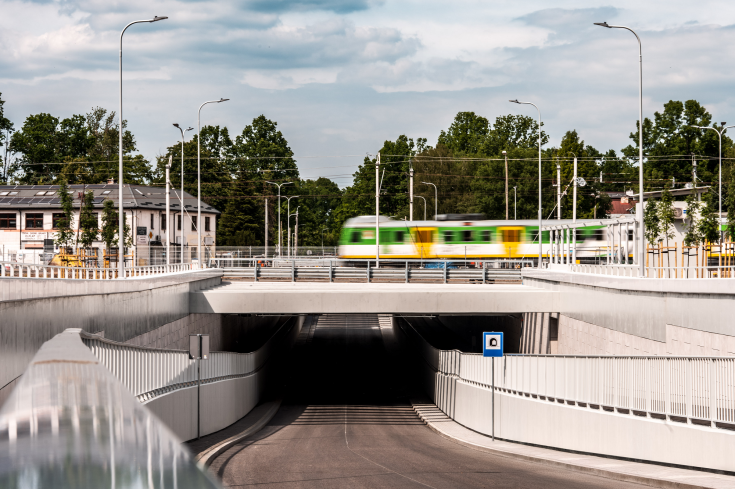Sulejówek, nowy tunel, nowa infrastruktura, pociąg osobowy