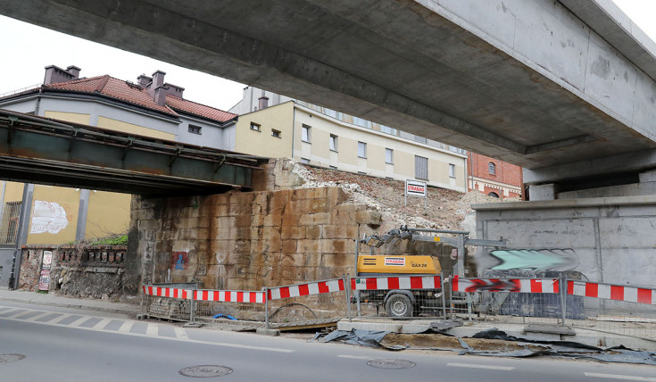 CEF, aglomeracja krakowska, Kraków Główny Towarowy, Rudzice, przebudowa wiaduktu