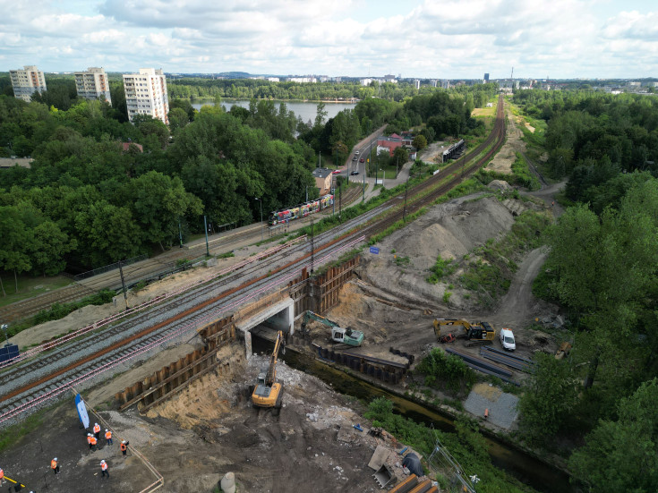 nowy przystanek, nowy wiadukt, nowy tor, nowa infrastruktura, katowicki węzeł kolejowy, plac budowy, Katowice Morawa