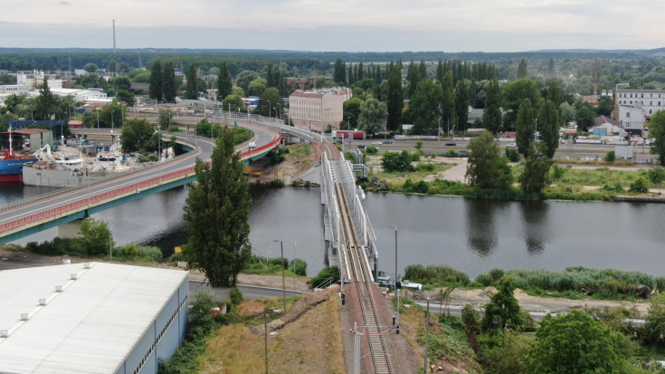 przewóz towarów, nowy wiadukt, port Szczecin, nowa infrastruktura