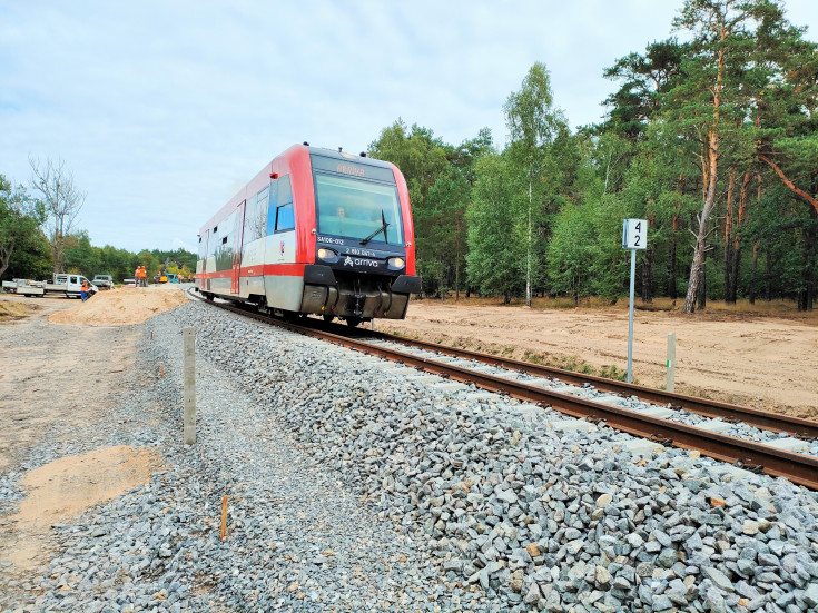 LK207, tor, nowa infrastruktura, pociąg pasażerski