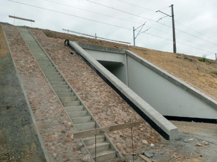 wiadukt, LK62, Miechów