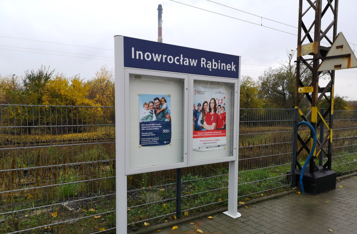 nowy przystanek, nowa infrastruktura, nowa gablota, Inowrocław Rąbinek