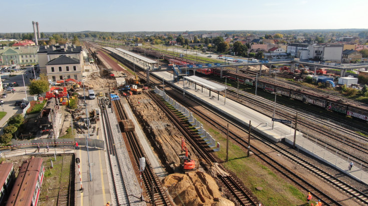 Skarżysko-Kamienna, prace budowlane, nowe przejście podziemne, nowa infrastruktura, nowy peron