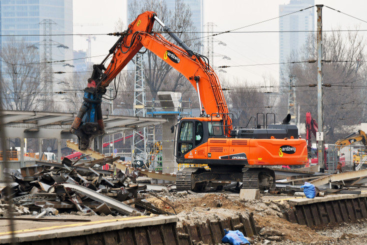 peron, modernizacja, przejście podziemne, Warszawa Zachodnia, warszawska linia średnicowa, koparka